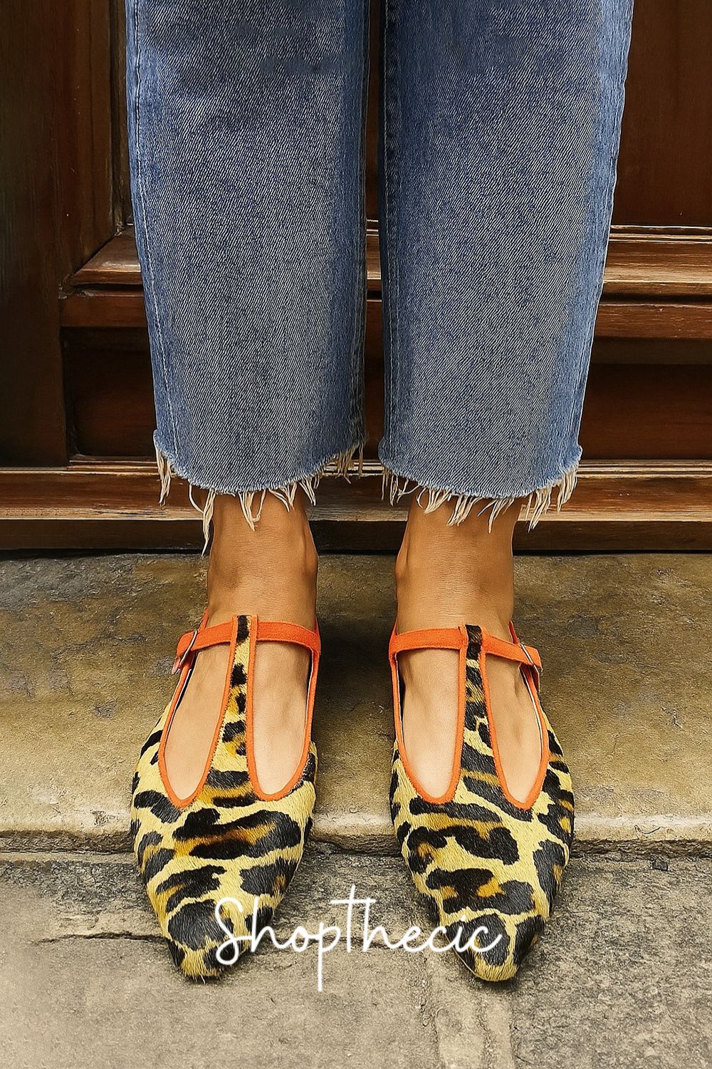 Leopard Suede Pointed toe Low heel T-strap Shoes