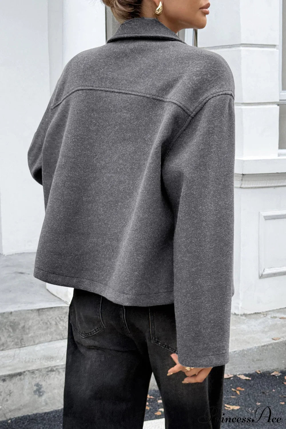 Elegant Long Sleeve Coat for All-Season Versatility