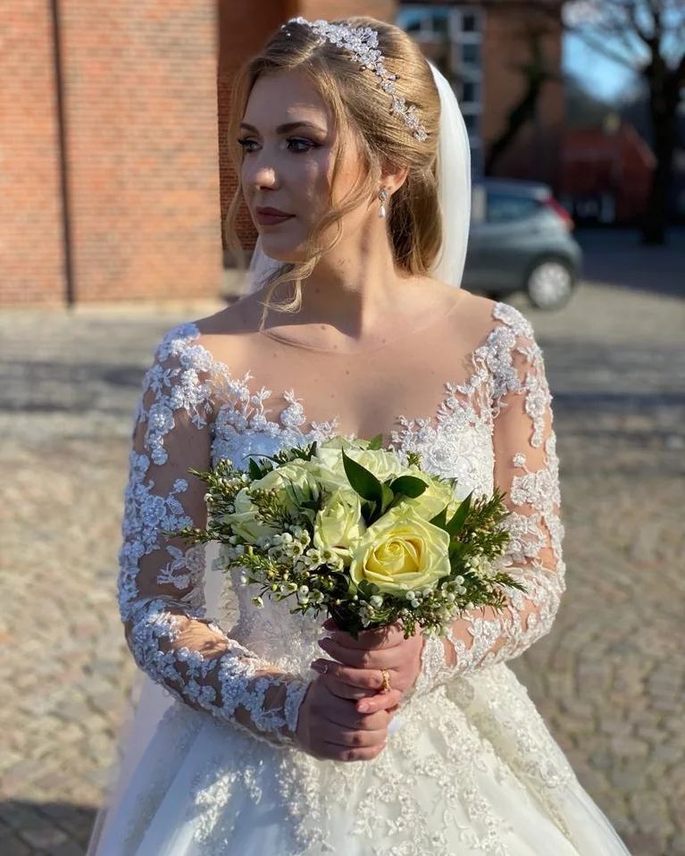 Long Sleeves Lace Wedding Dress Princess V-Neck On Sale - Fashionpara