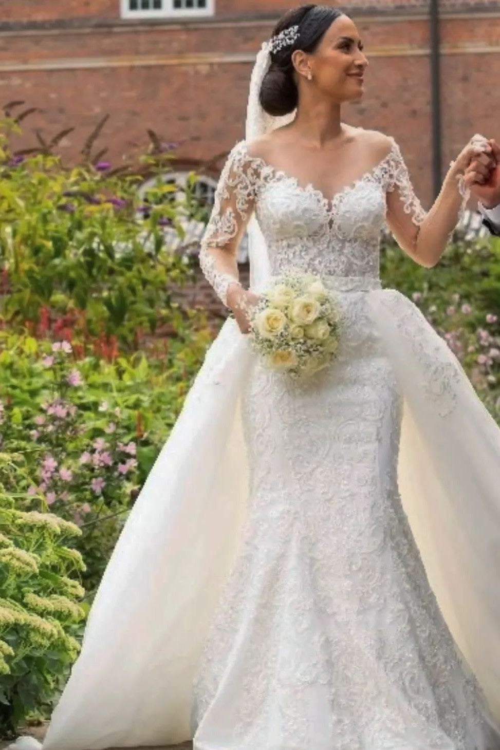 Long Sleeves Wedding Dress Mermaid Lace Overskirt - Fashionpara