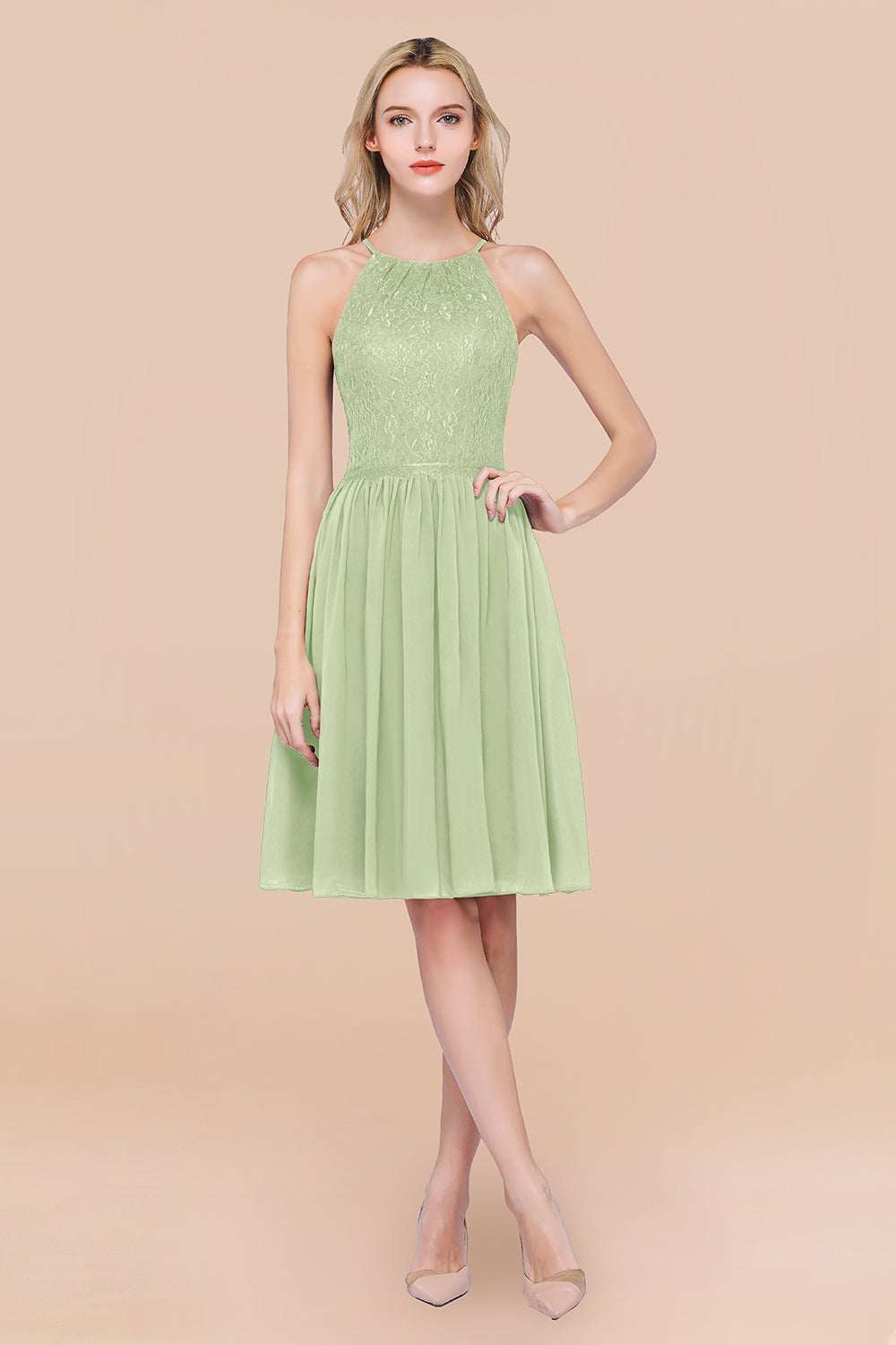 Lovely Burgundy Lace Short Bridesmaid Dresses With Spaghetti-Straps