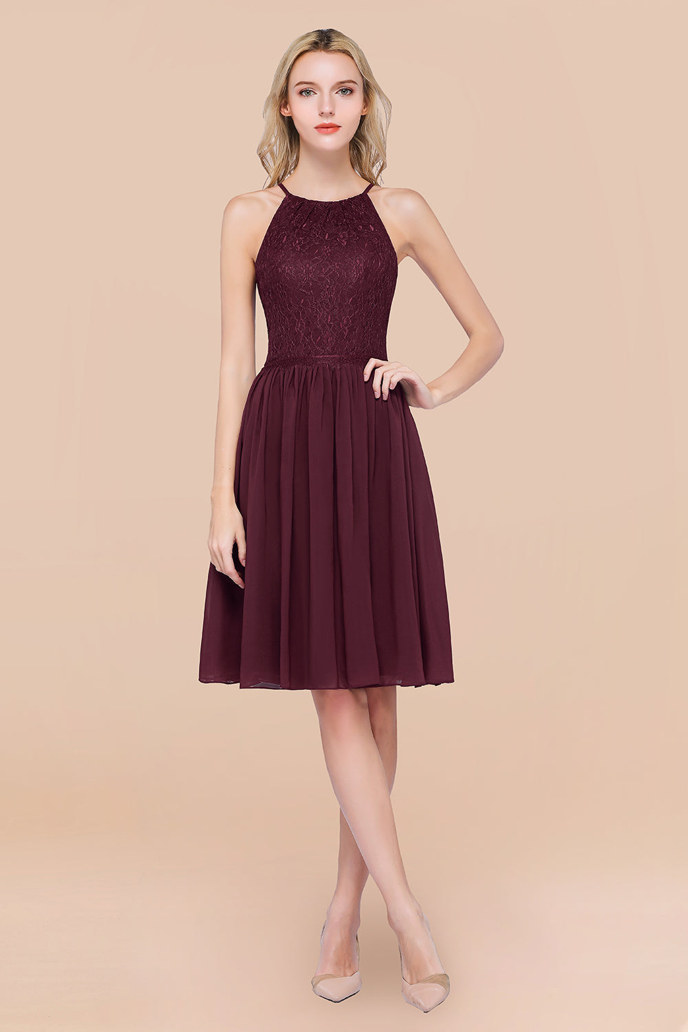 Lovely Burgundy Lace Short Bridesmaid Dresses With Spaghetti-Straps