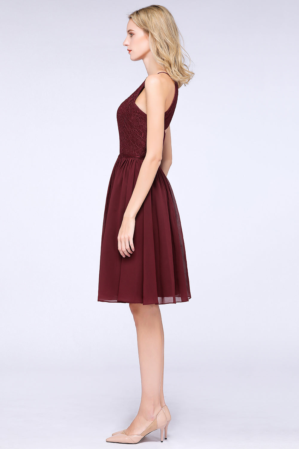 Lovely Burgundy Lace Short Bridesmaid Dresses With Spaghetti-Straps