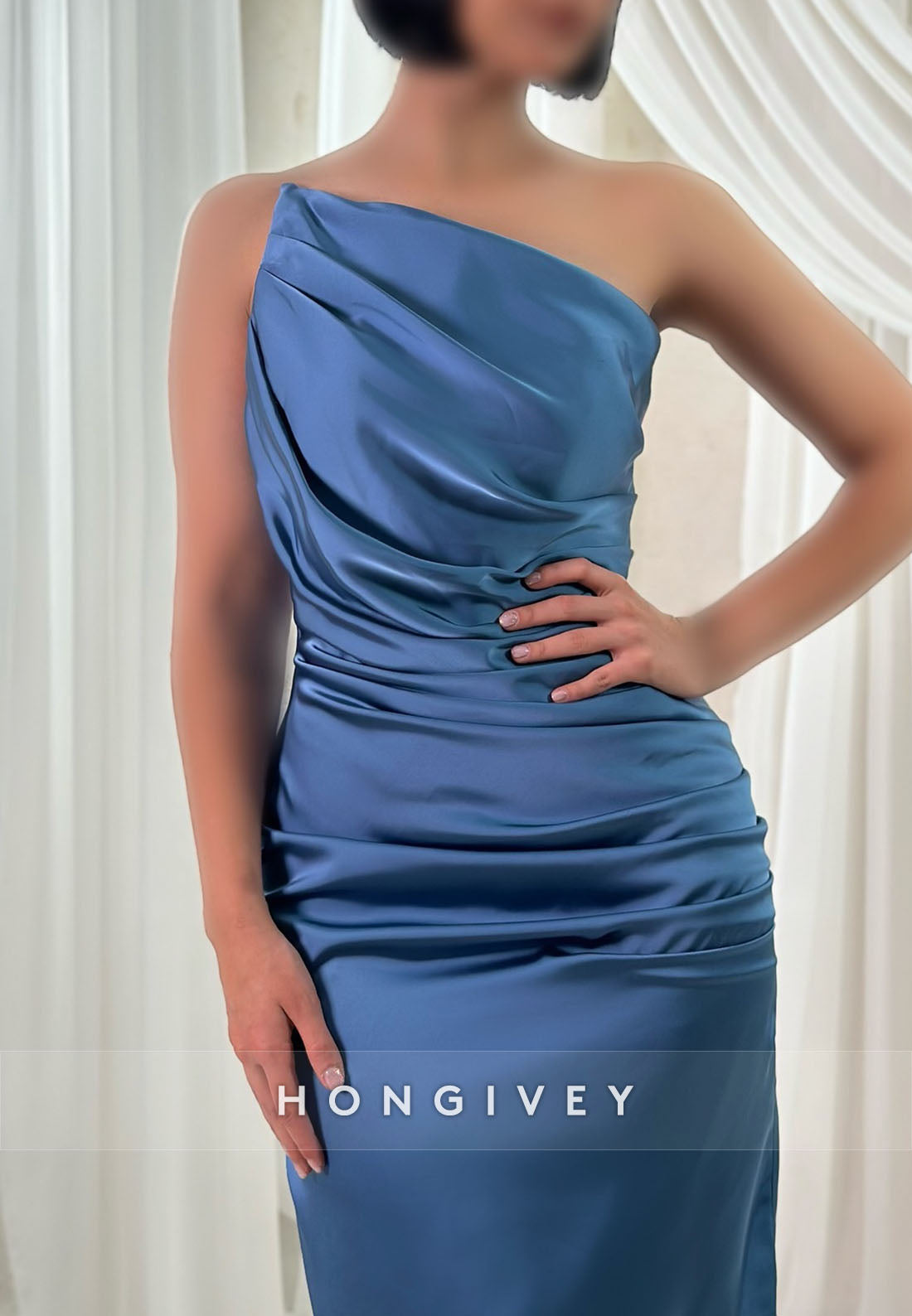 Column Strapless Pleated Formal Dresses Knee-Length Satin Cocktail Dresses
