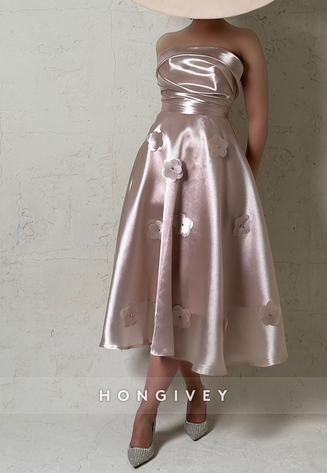 Tea-Length Princess Off the Shoulder Cocktail Dresses Satin Strapless Handmade Flowers Evening Gown