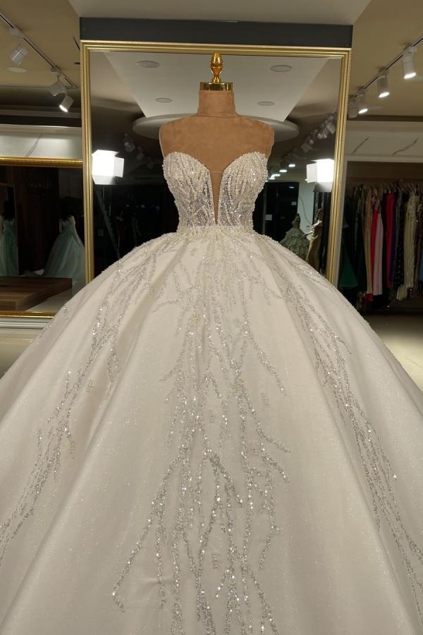 Luxurious Sweetheart Ball Gown Wedding Dress With Beadings - Fashionpara