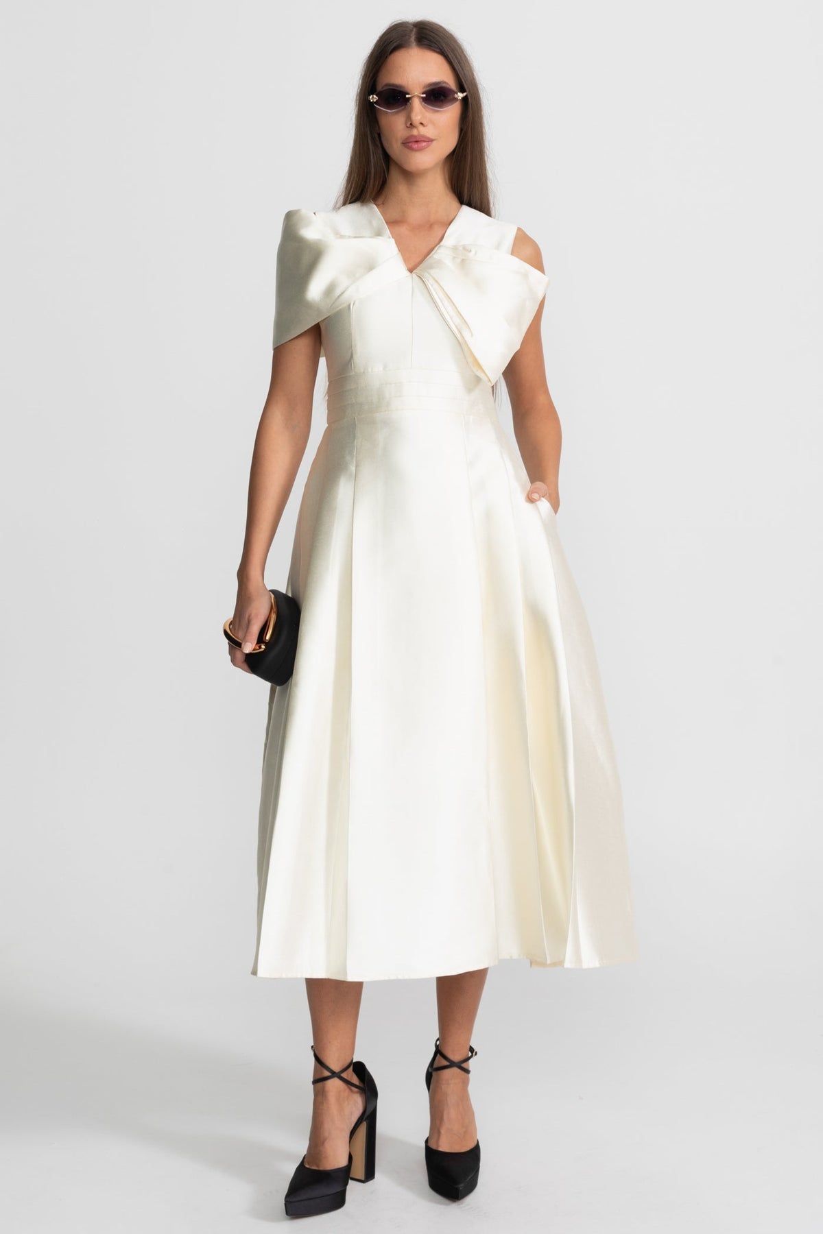 Off-Shoulder Satin Midi Dress With Draped Bow Detail – Ivoire - View 2