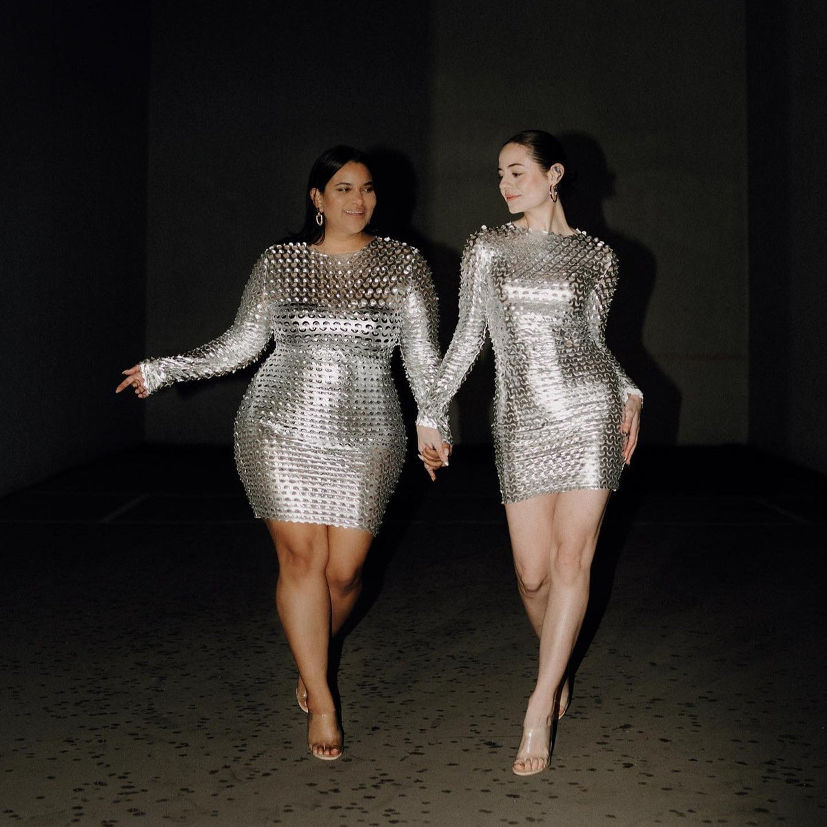 Metallic Cut-Out Long-Sleeve Bodycon Mini Dress 4