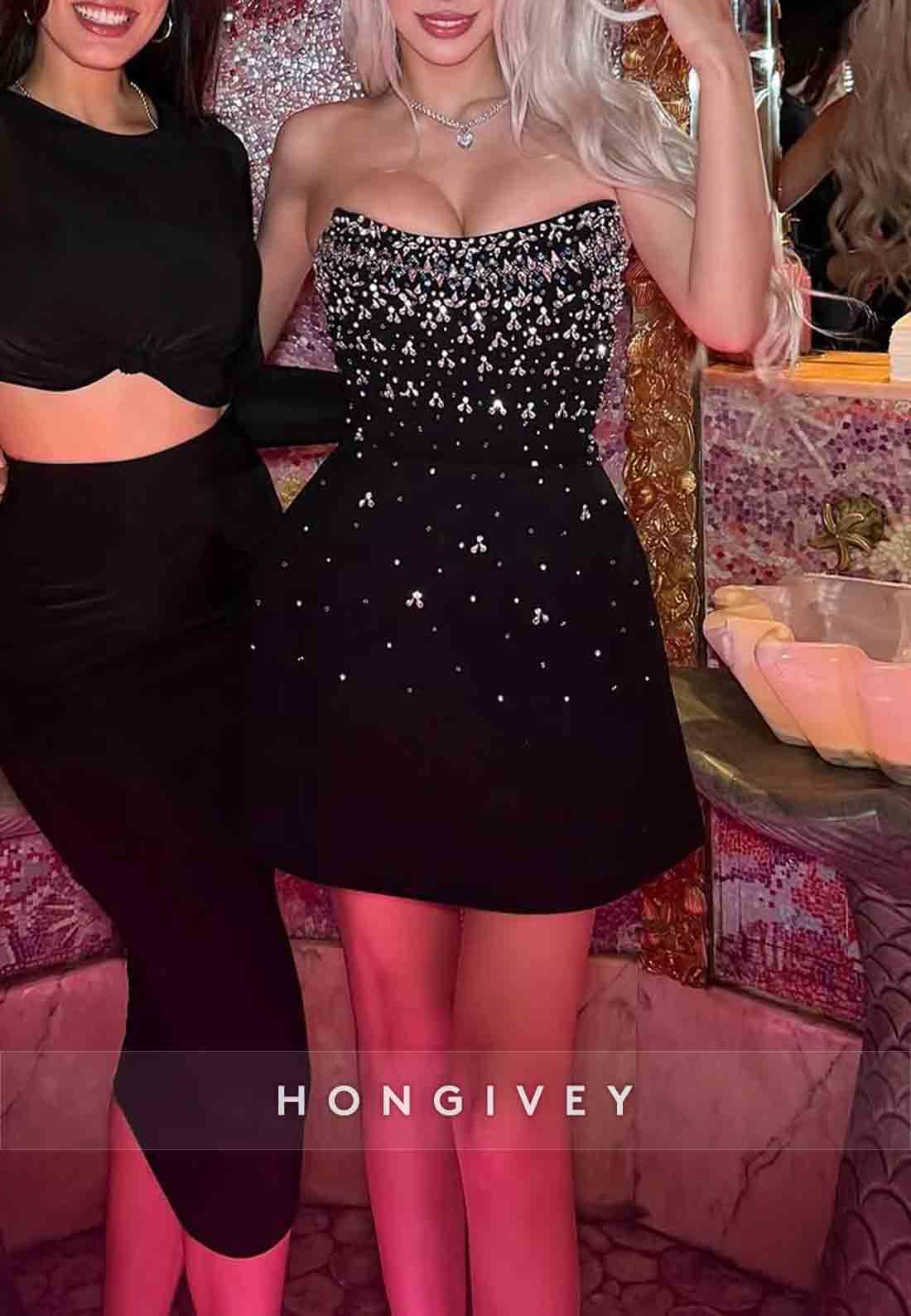 Sexy Strapless A-Line Sleeveless Beading Mini Homecoming Dresses