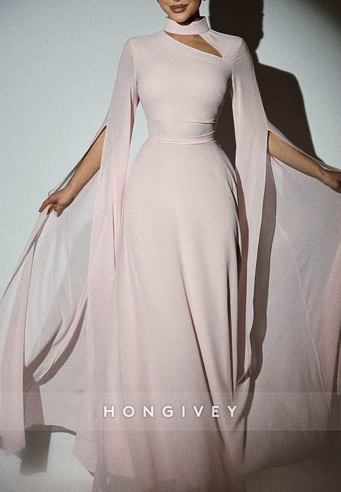 Elegant Blush Halter Sheath Mother of Bride Floor-Length Pleated Evening Gown