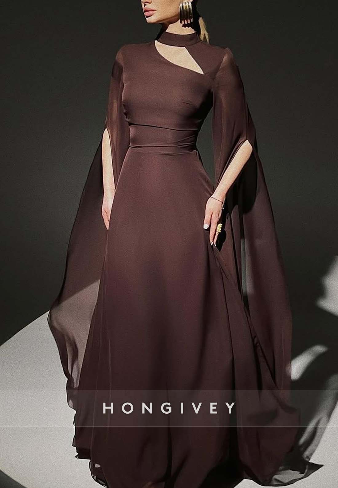 Elegant Blush Halter Sheath Mother of Bride Floor-Length Pleated Evening Gown