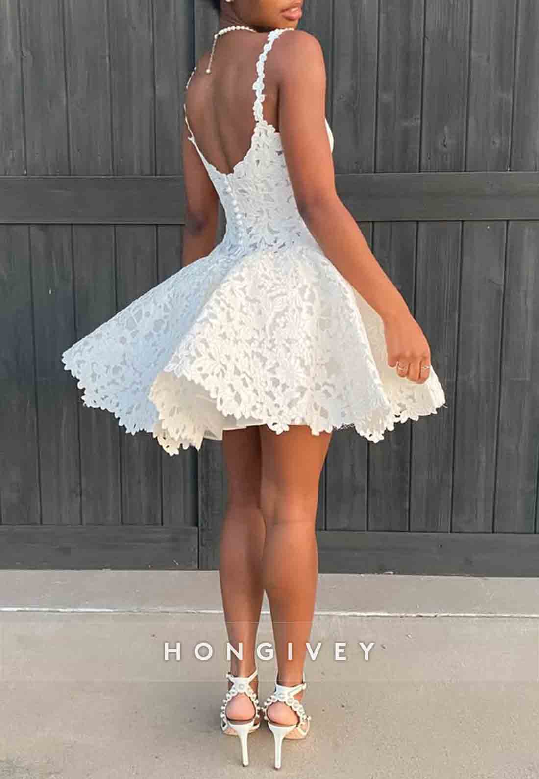 Lace Sleeveless Sweetheart Ball Gown Low Back Short Homecoming Dresses