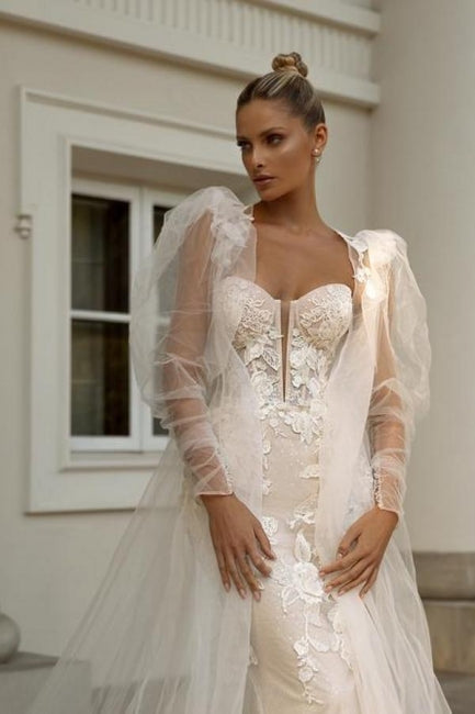 Luxurious Sweetheart Sleeveless Mermaid Lace Bridal Gown - Fashionpara