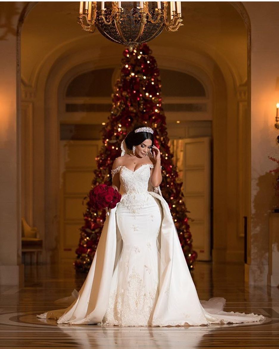 Off-the-Shoulder Mermaid Wedding Dress Overskirt Lace Bridal Gown - Fashionpara