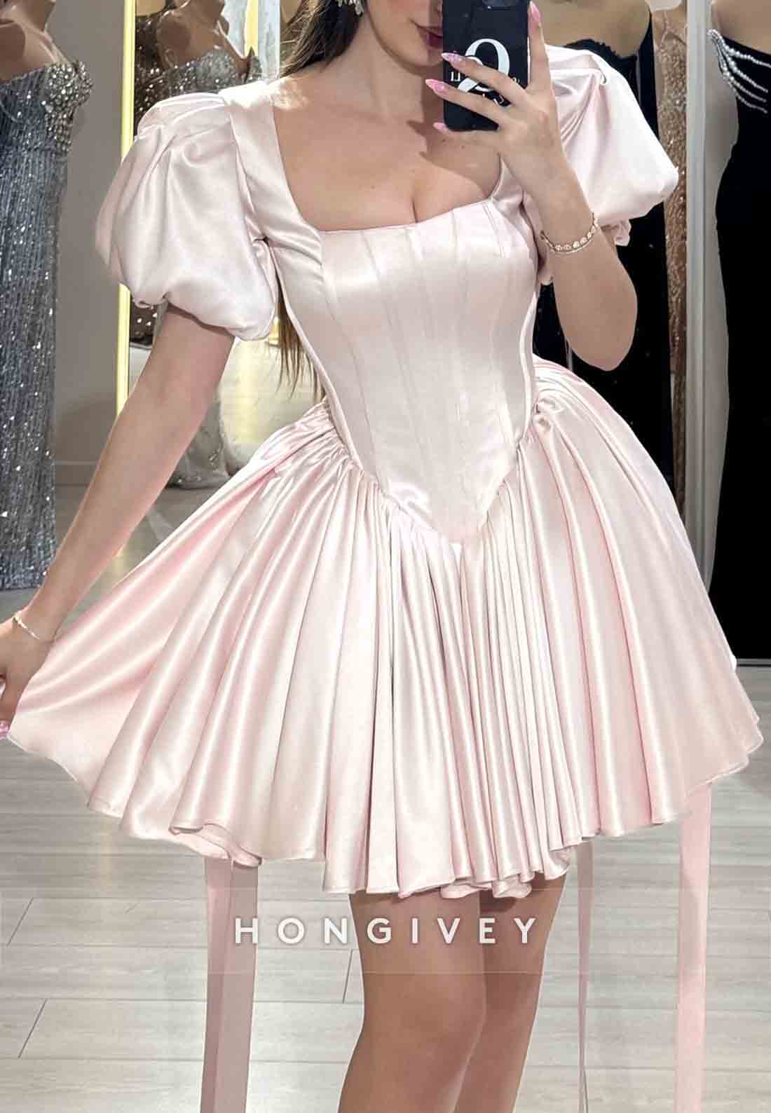 Short Sleeves Satin Pleated Square Neck Princess Short Homecoming Dresses