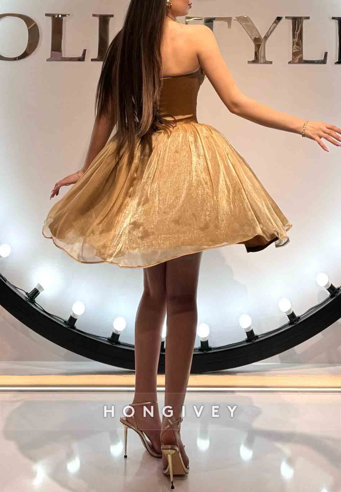 Golden Flowers Strapless Short Pleated Sleeveless Princess Homecoming Dresses