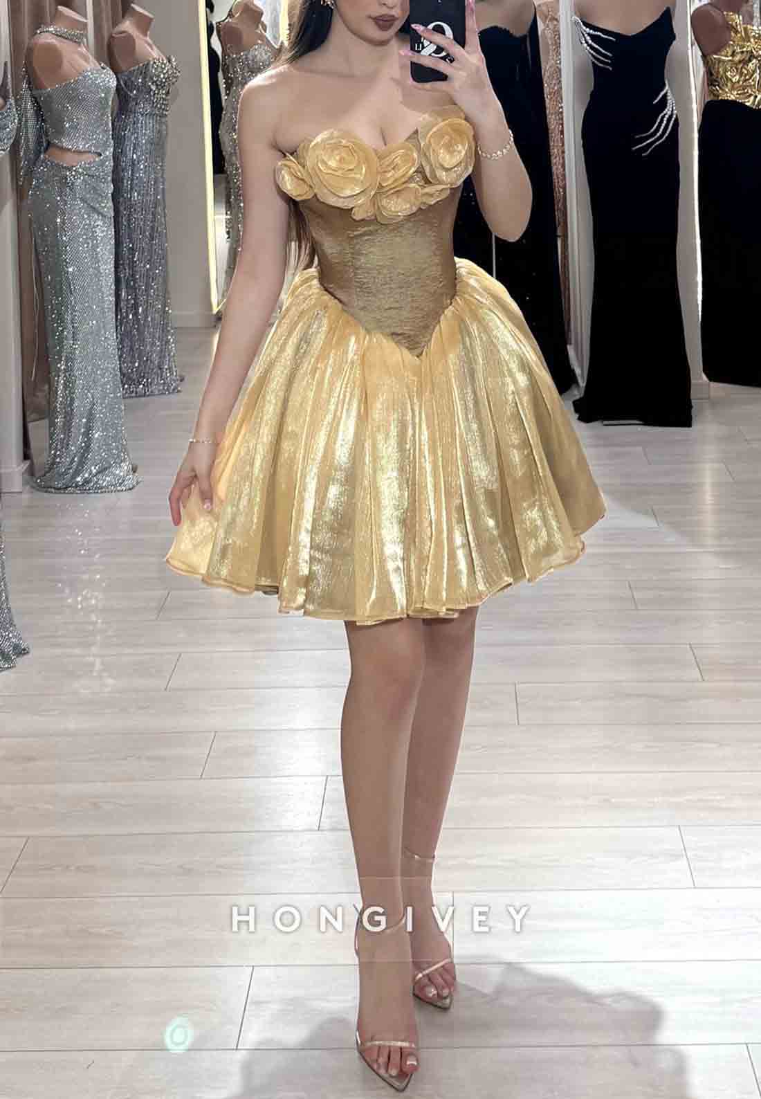 Golden Flowers Strapless Short Pleated Sleeveless Princess Homecoming Dresses