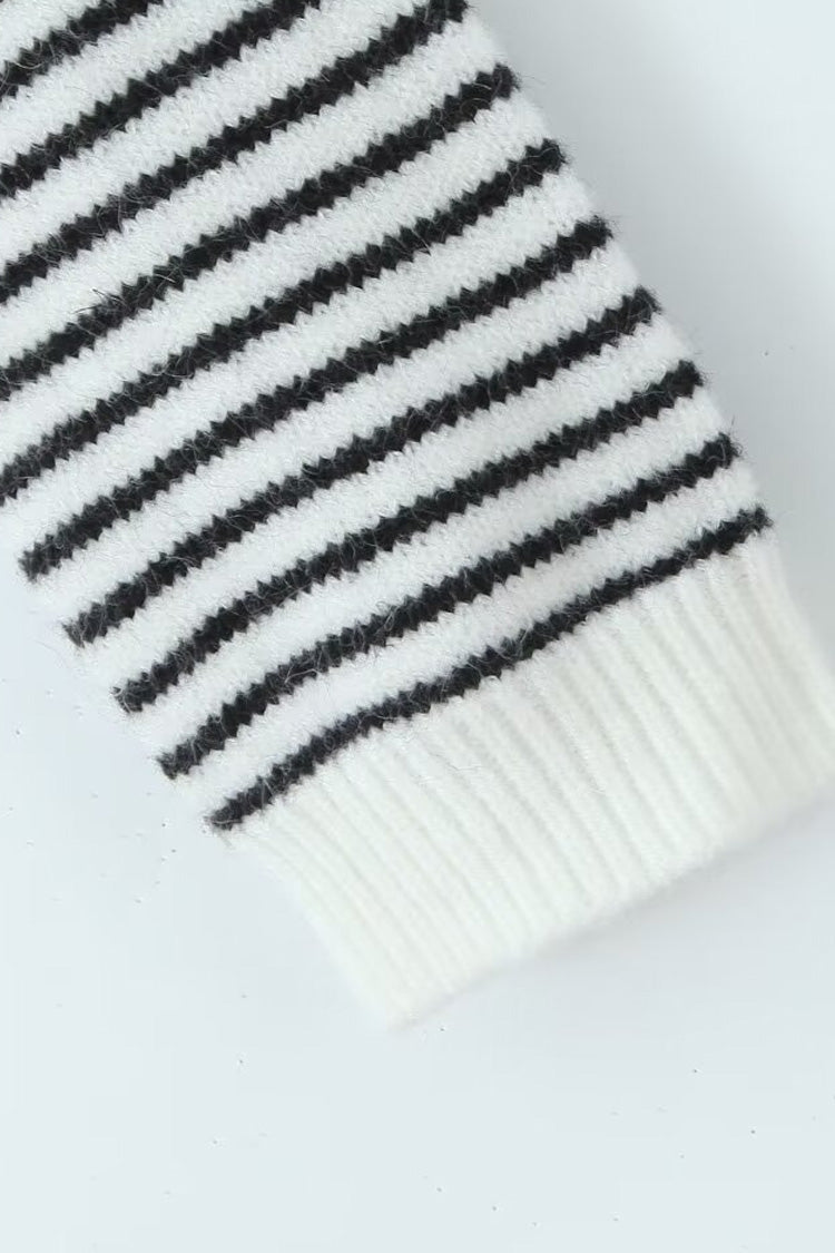 Rosedress Black and White Striped Cropped Knit Sweater