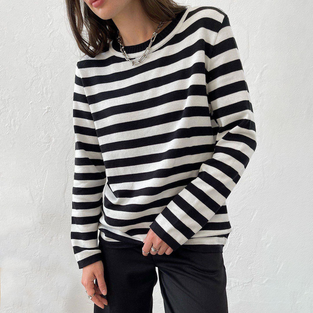 Trendy & Unique Oversized Striped Crew Neck Pullover Sweater