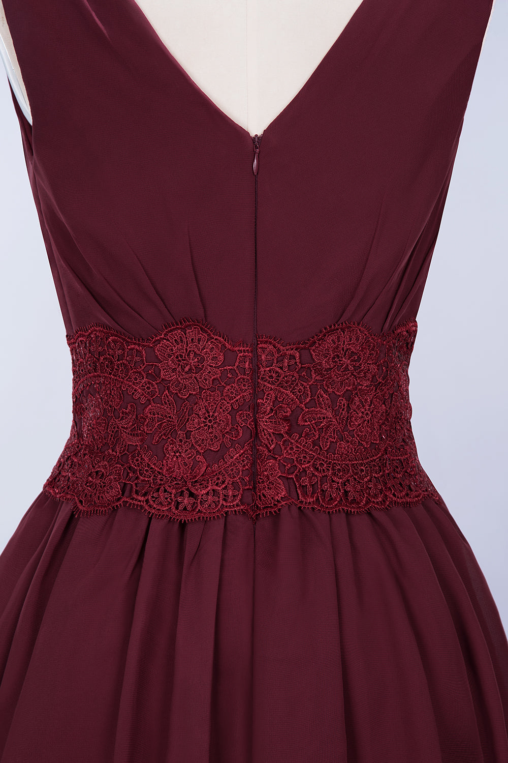 Pretty V-Neck Short Sleeveless Lace Bridesmaid dresses