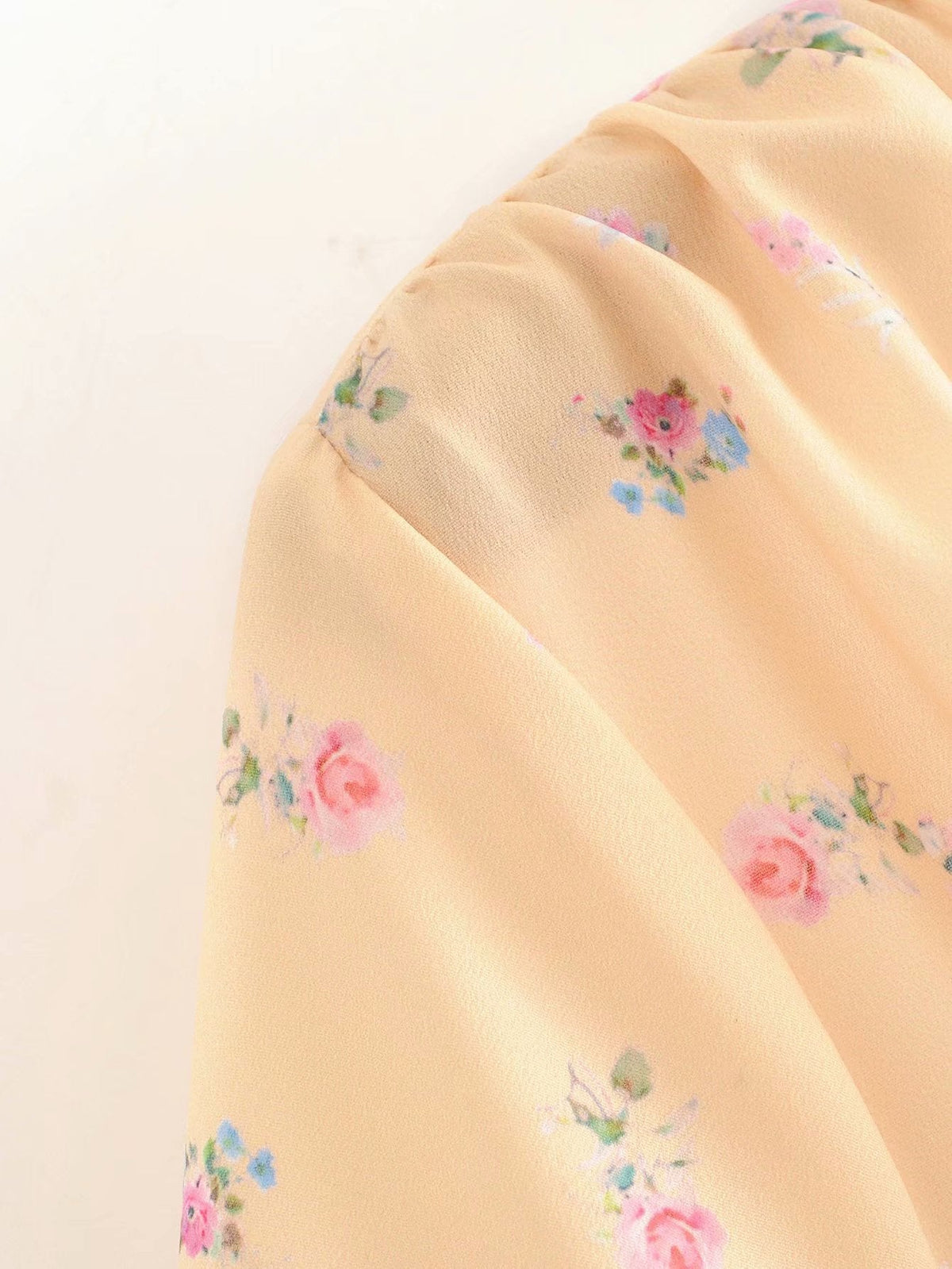 Ditsy Floral V-Neck Flutter-Sleeve High-Slit Maxi Dress 11