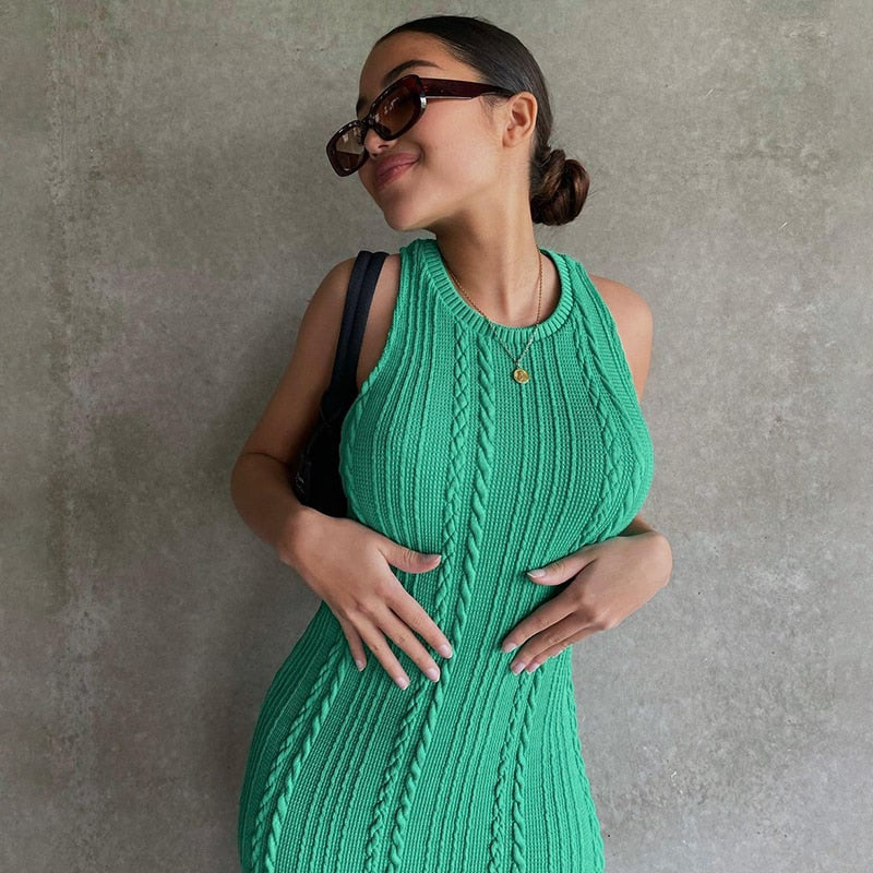Cable Knit Round Neck Sleeveless Bodycon Dress 3
