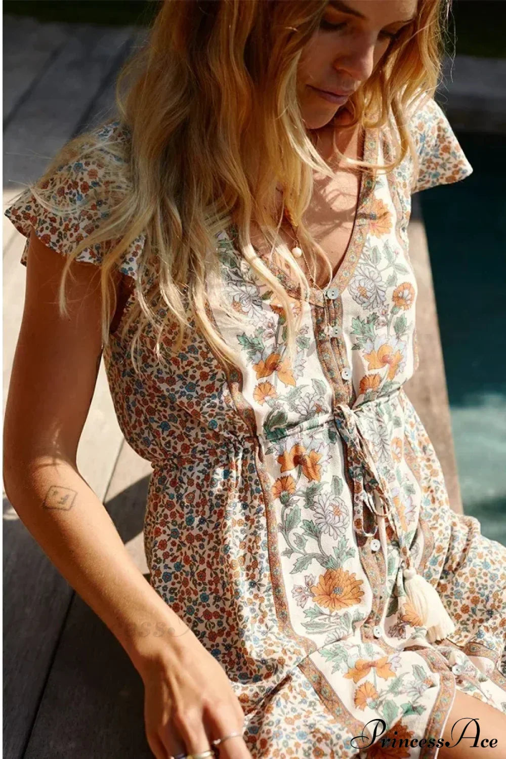 Red Floral Print Boho Mini Dress Ivory / S bohodress-250126