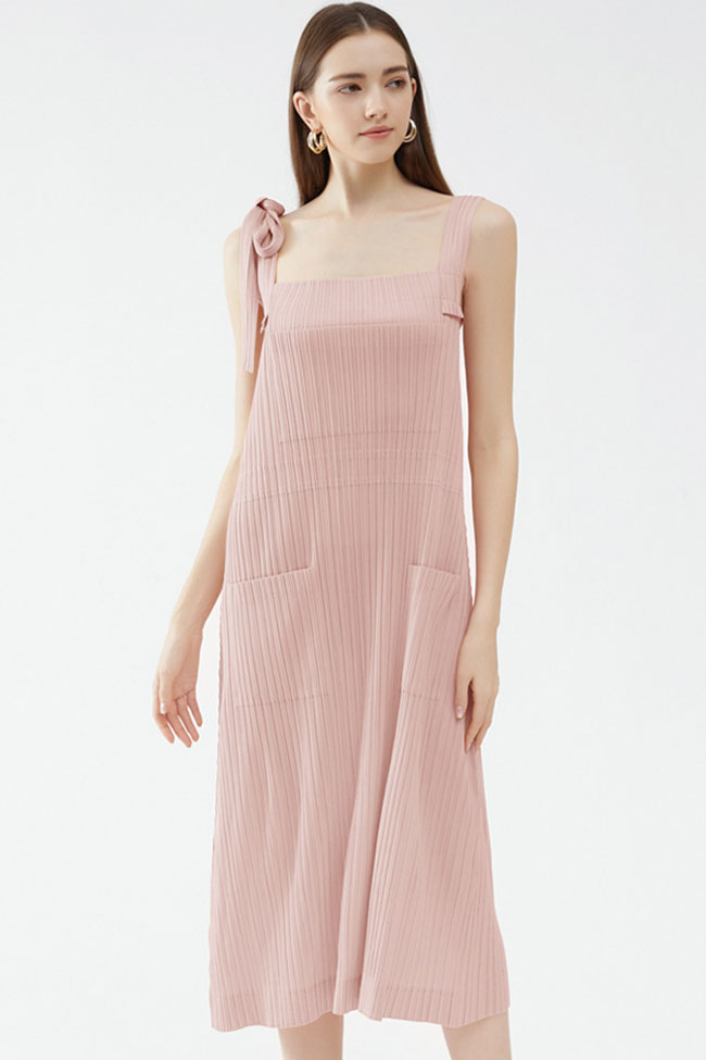 Relaxed Square Neck Tie Strap Pocketed A Line Pleated Midi Sundress - Pink - Fashionpara