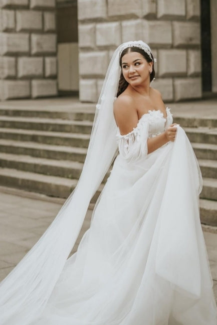 Romantic Off-the-Shoulder Cap Sleeve A-Line Tulle Wedding Dress - Fashionpara