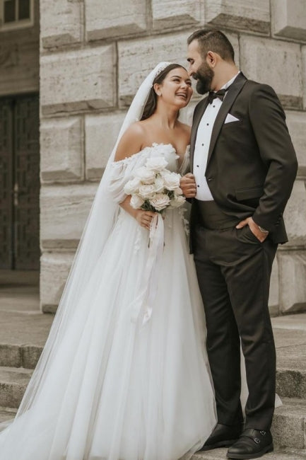 Romantic Off-the-Shoulder Cap Sleeve A-Line Tulle Wedding Dress - Fashionpara