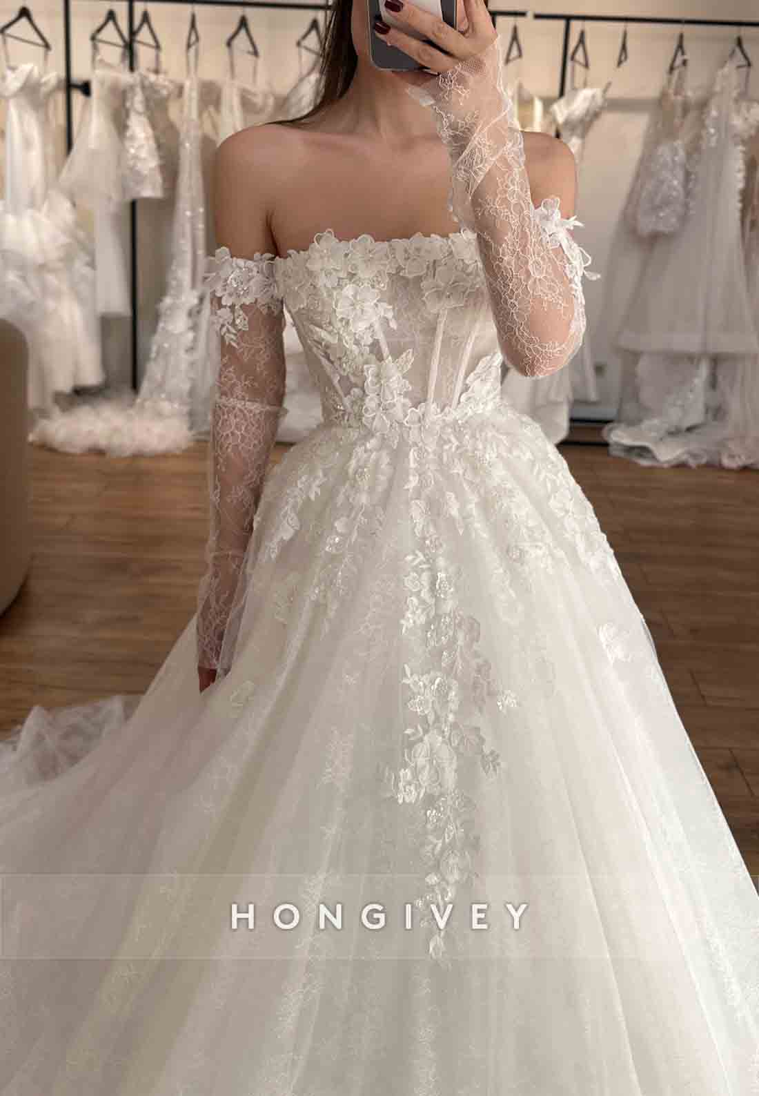 Princess Tulle Off the Shoulder Long Sleeves Empire Lace Wedding Dresses