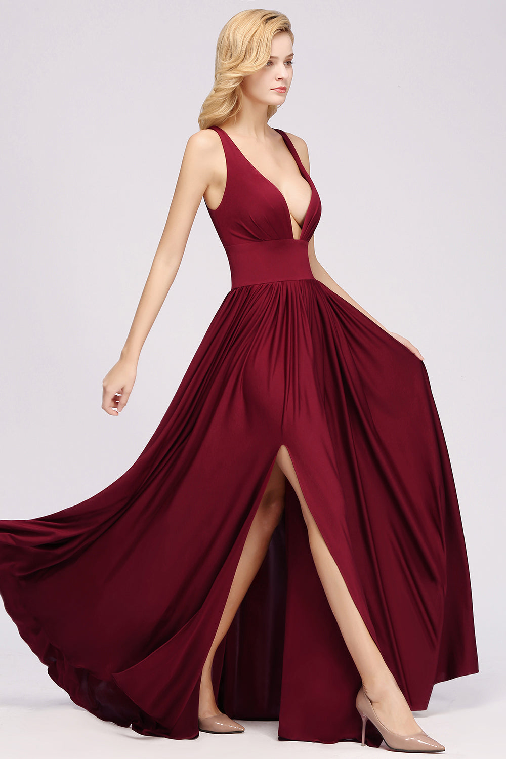 Sexy Deep V-Neck Sleeveless Bridesmaid Dresses Burgundy Chiffon Wedding Party Dress - Fashionpara