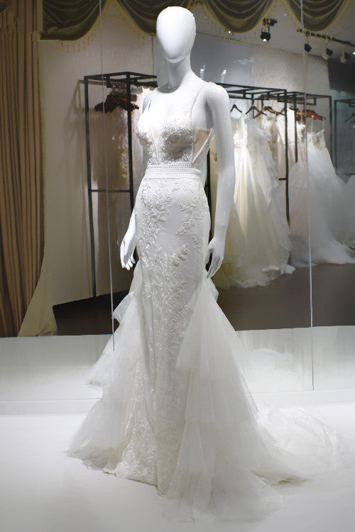Sexy Spaghetti-Straps Tulle Wedding Dress V-Neck Sleeveless Appliques Beading Bridal Gowns On Sale - Fashionpara