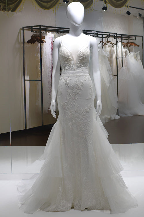 Sexy Spaghetti-Straps Tulle Wedding Dress V-Neck Sleeveless Appliques Beading Bridal Gowns On Sale - Fashionpara