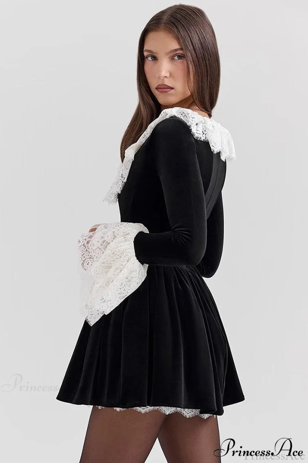 Sexy Square Neck Lace Trim Flared Sleeve Mini Dress