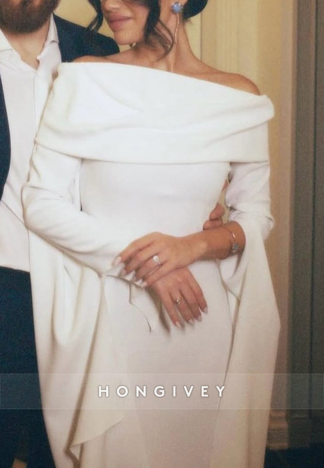 Off the Shoulder Column Long Sleeve Evening Formal Dresses