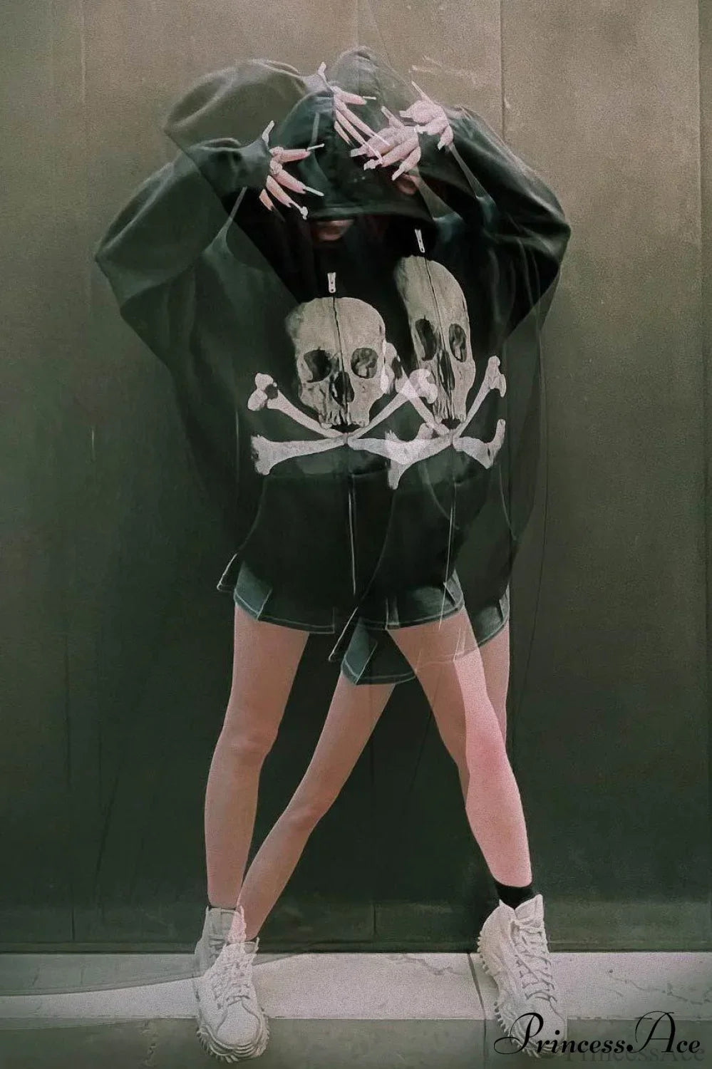 Skull Print Zip Up Hoodie Black / S