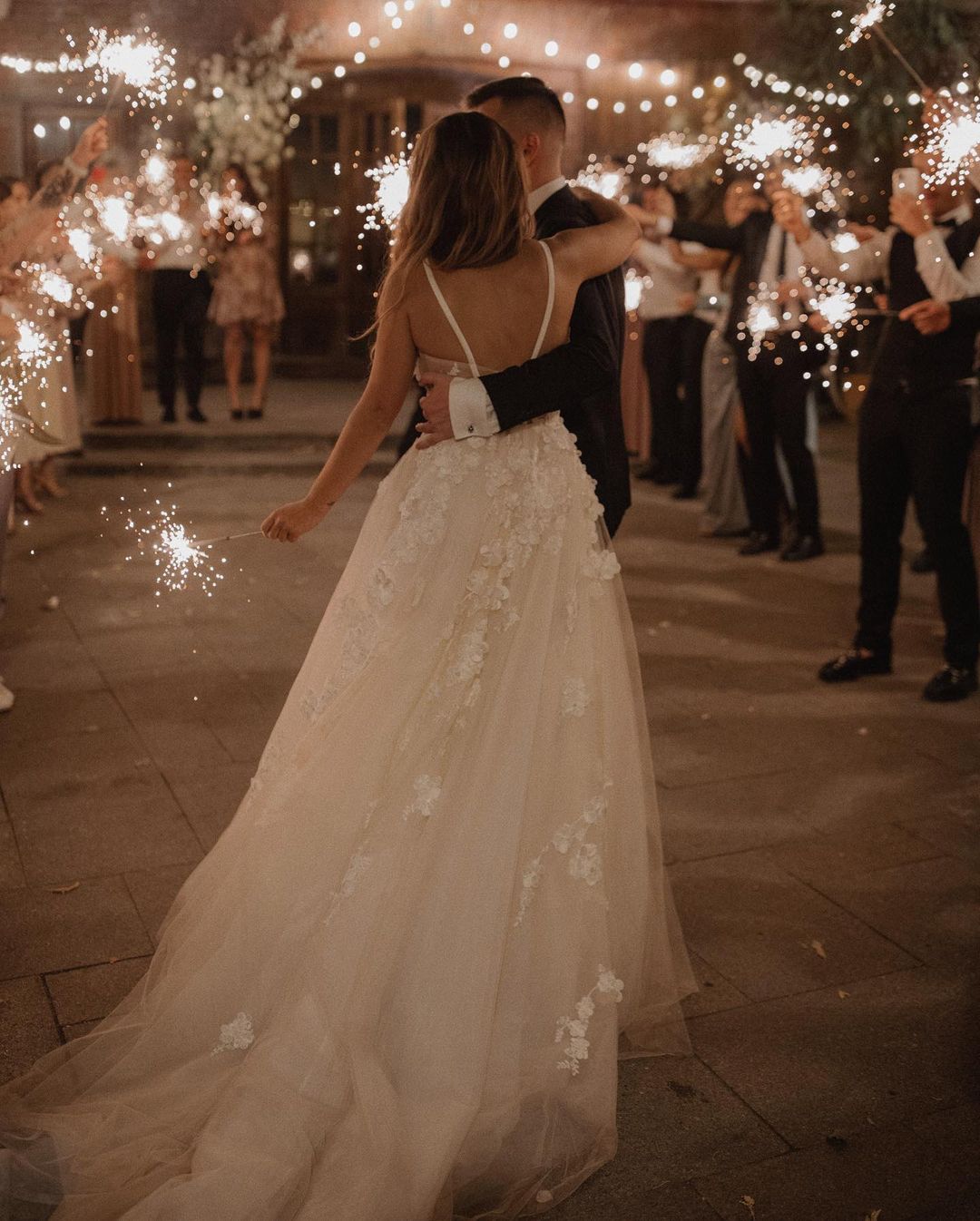 Sleeveless V-Neck Beach Wedding Dress With Appliques - Fashionpara