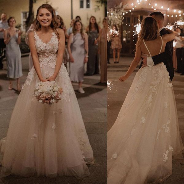 Sleeveless V-Neck Beach Wedding Dress With Appliques - Fashionpara