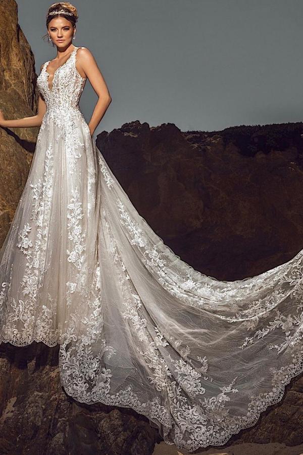 Sleeveless V-Neck Wedding Dress Lace Open Back - Fashionpara