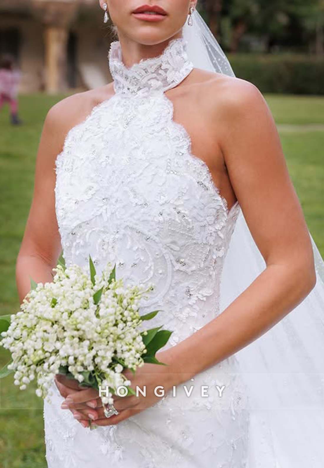 Halter Trumpet Chapel Train Lace Pleated Sleeveless Wedding Dresses