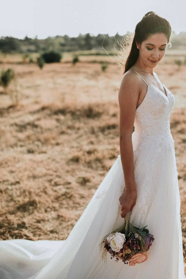 Spaghetti-Straps Lace Wedding Dress Beach Sleeveless Long - Fashionpara