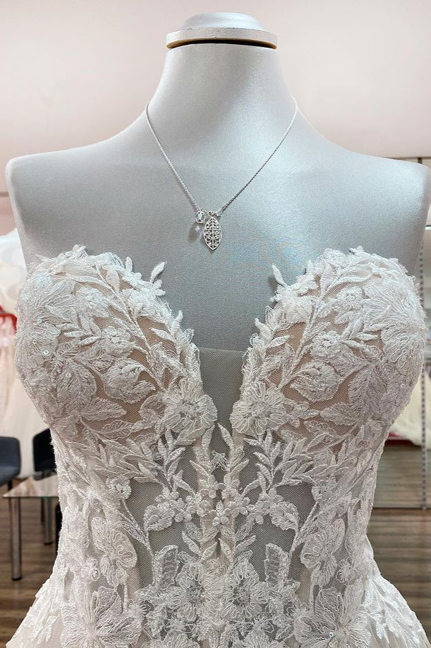 Strapless Ruffles Tulle Lace Ivory A-Line Wedding Dresses - Fashionpara