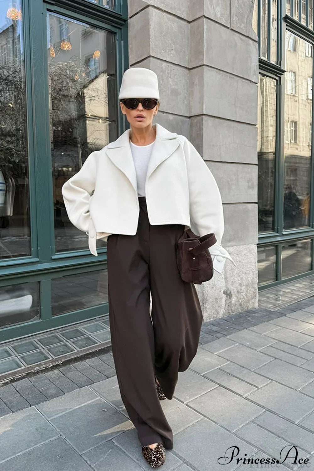 Chic PrincessAce Wool Short Coat with Notch Lapel Design