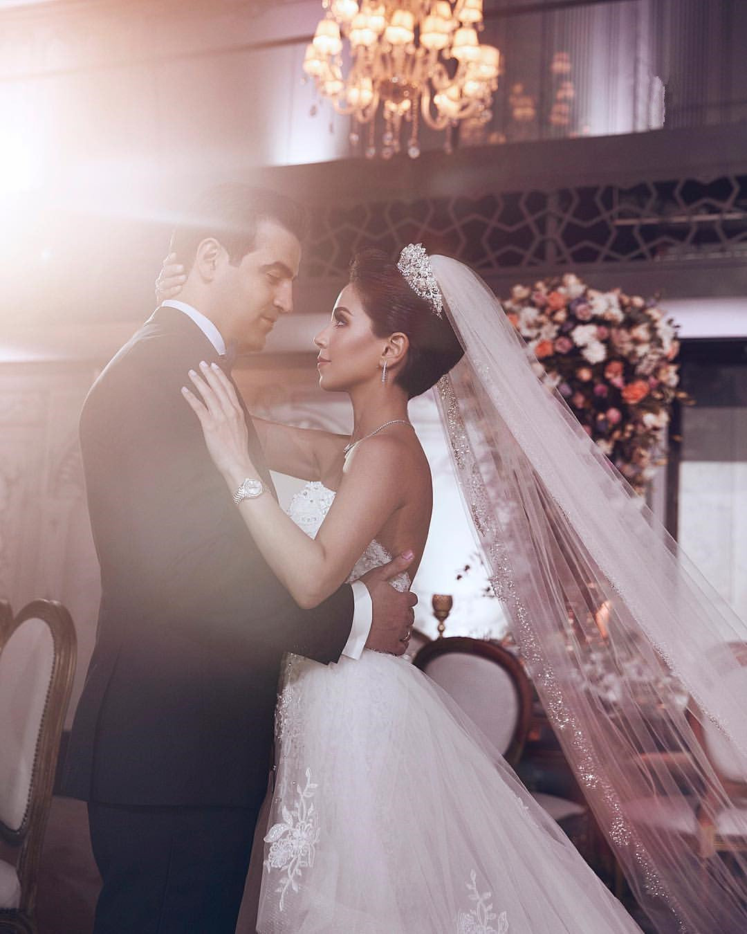 Sweetheart Lace Mermaid Wedding Dress Overskirt - Fashionpara