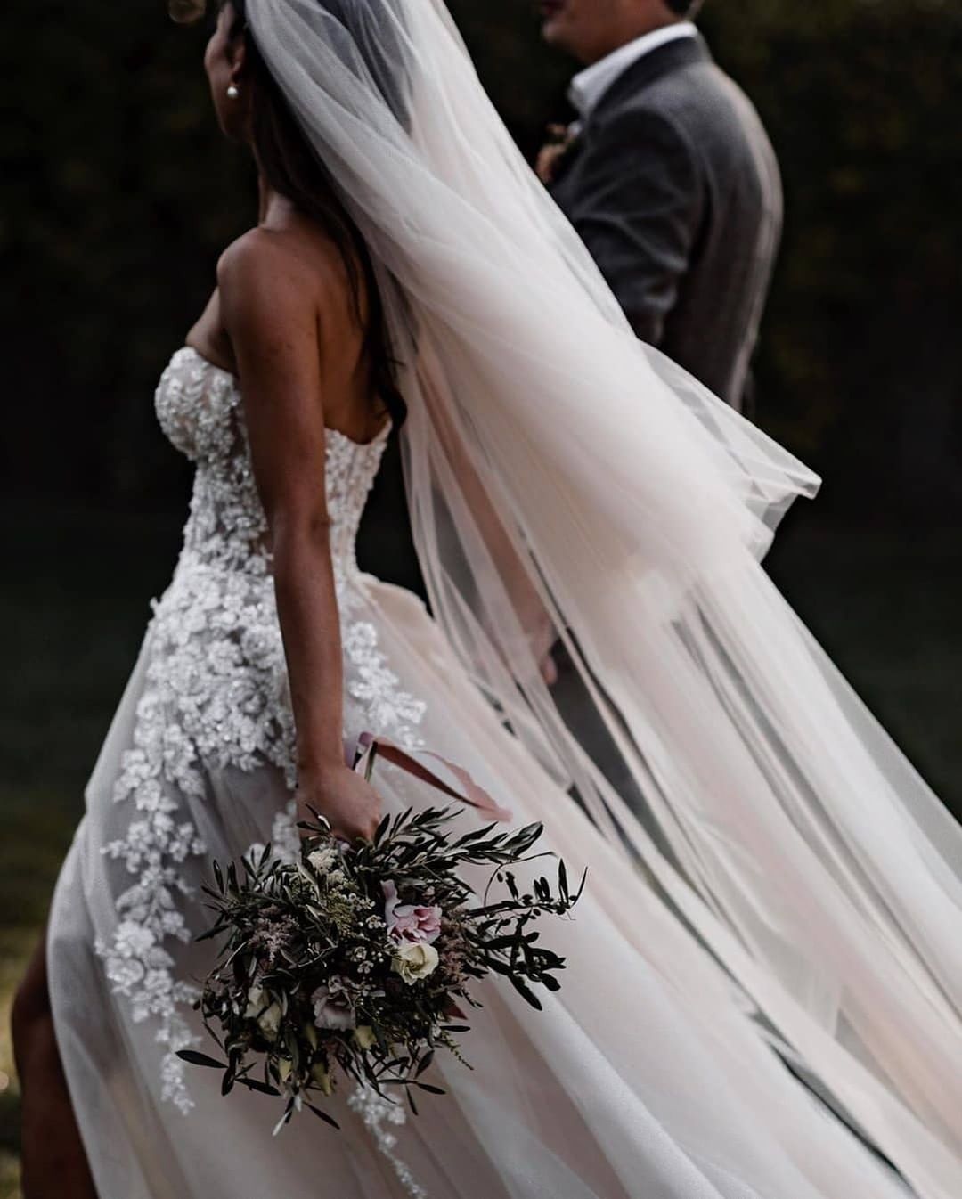 Sweetheart Long Wedding Dress With Lace Appliques - Fashionpara