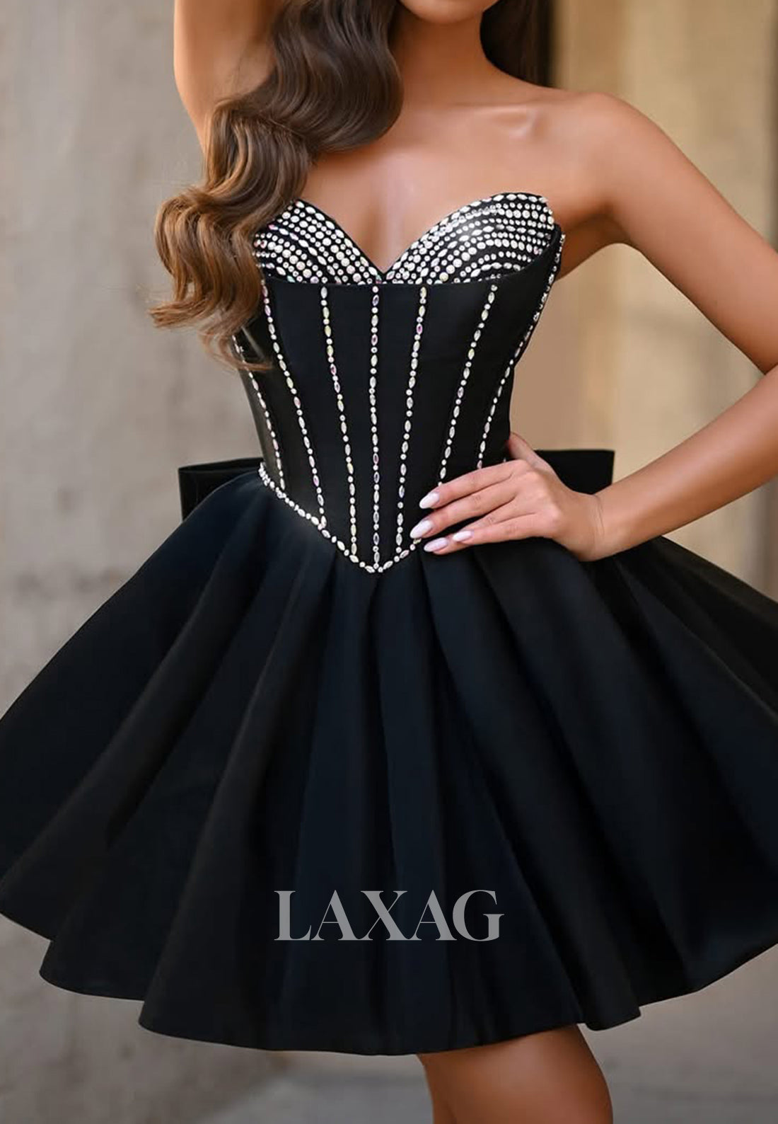 Sweetheart Off-Shoulder Sleeveless Beaded Pleated Satin A-Line Party Homecoming Dress