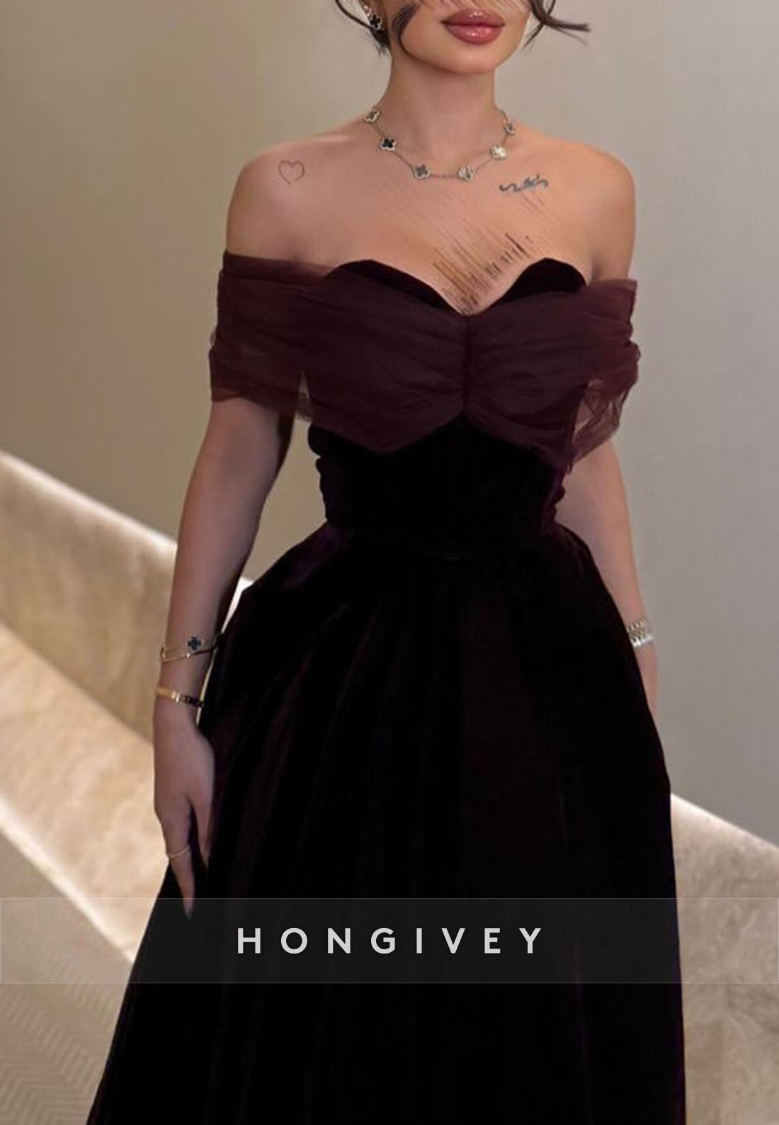 Floor-Length Off the Shoulder Formal Dresses Velvet Shawl Princess Evening Gown