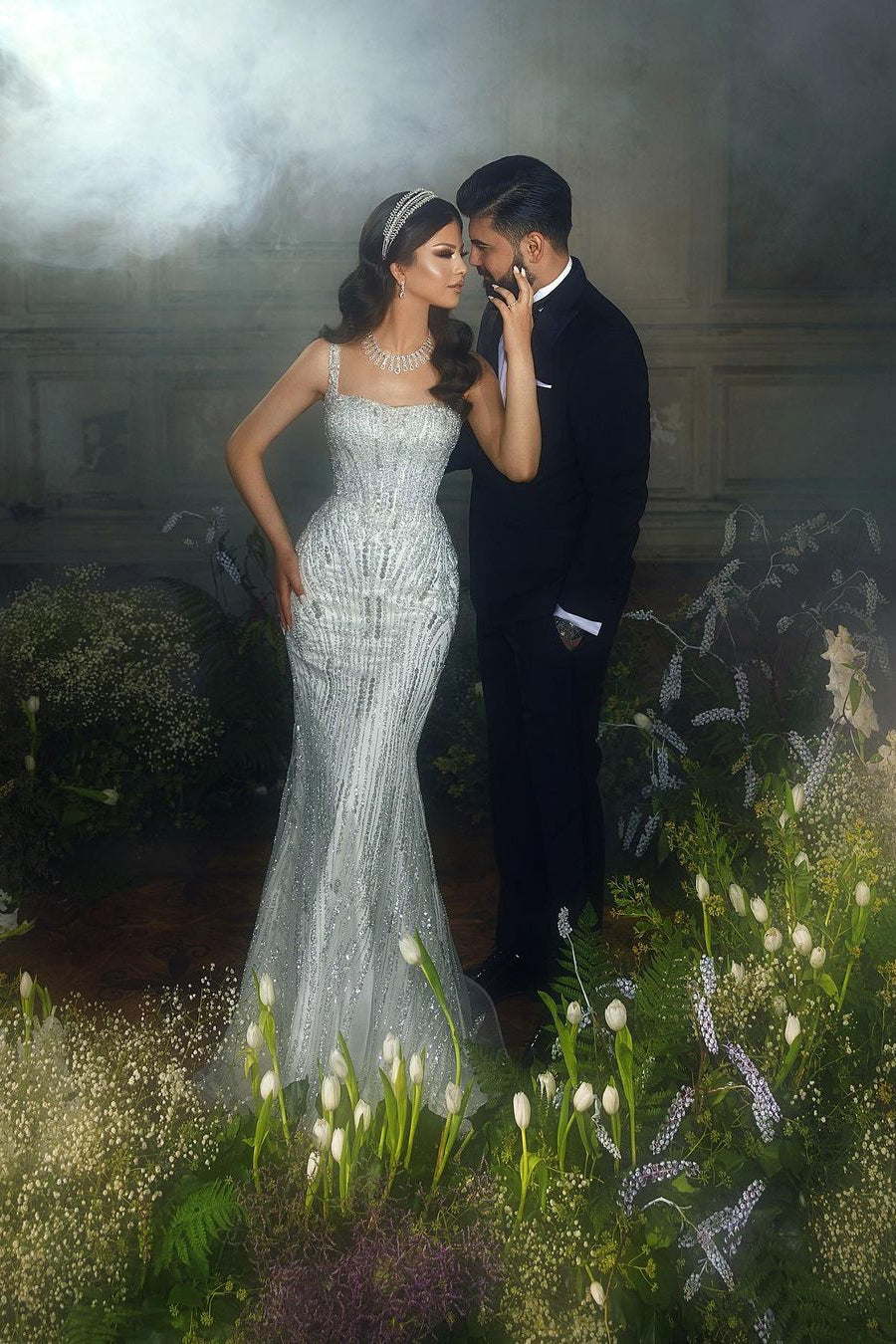 Trendy Floor-Length Square Spaghetti Strap Sleeveless Mermaid Lace Wedding Gown - Fashionpara