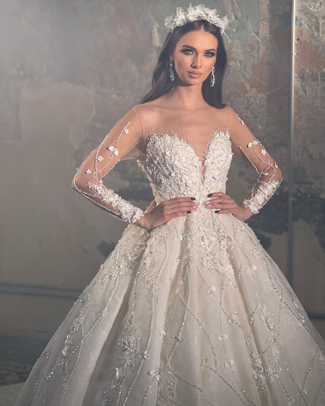 Trendy Floor-Length V-Neck Long Sleeve A-Line Lace Wedding Gown with Elegant Appliques - Fashionpara